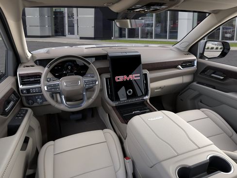 New 2026 GMC Yukon Denali w/ Denali Reserve Package RWD image 15