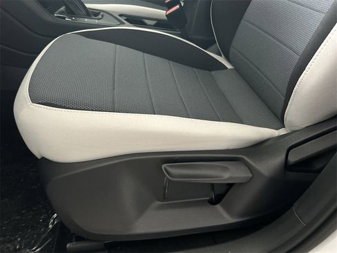 New 2026 Volkswagen Taos S image 12