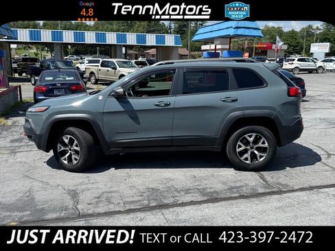 Used 2014 Jeep Cherokee Trailhawk w/ Comfort/Convenience Group AWD/4WD image 8