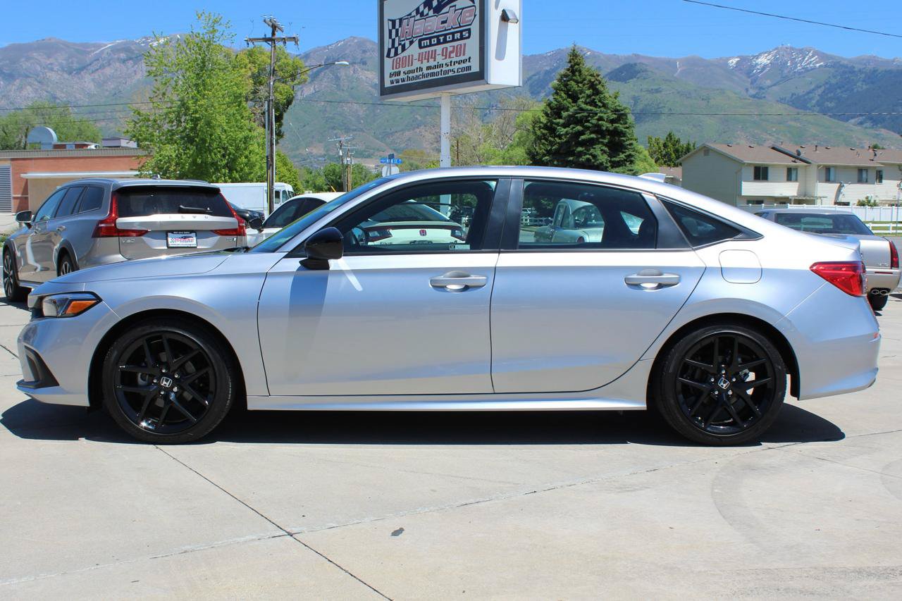 Used 2024 Honda Civic Sport image 40
