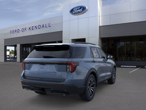 New 2026 Ford Explorer ST-Line RWD image 8
