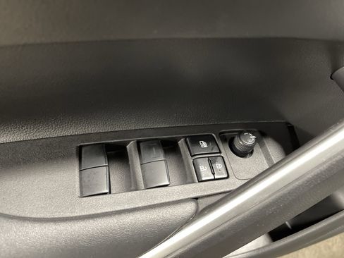 Used 2024 Toyota Corolla Cross S image 7