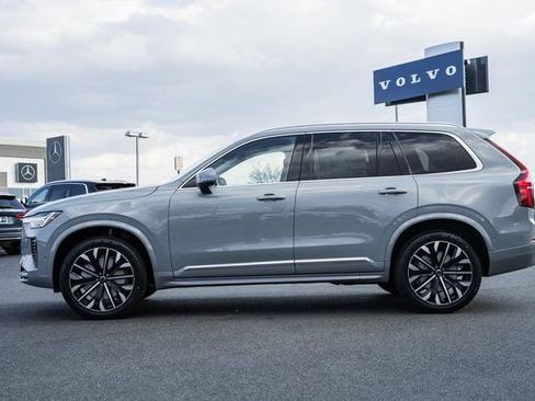 New 2026 Volvo XC90 B6 Ultra w/ Protection Package image 4
