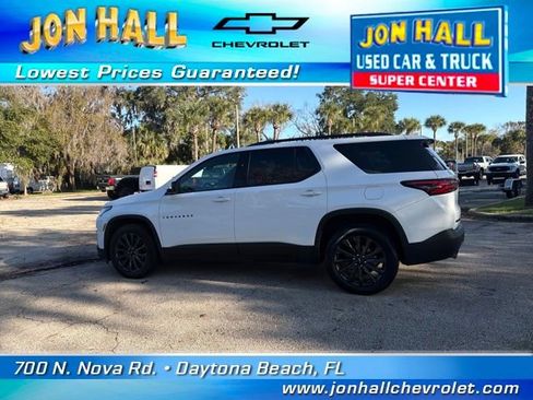Used 2023 Chevrolet Traverse RS image 5