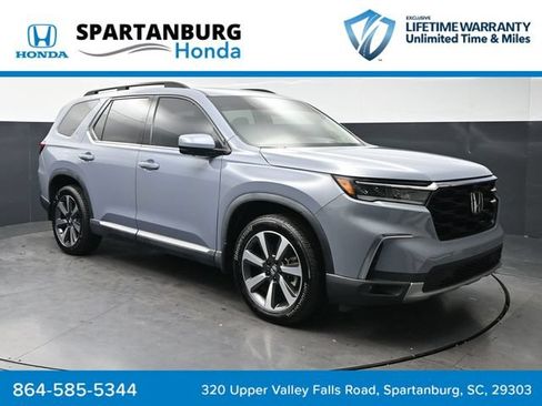 Used 2023 Honda Pilot Elite image 1