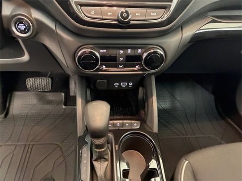 Used 2023 Chevrolet TrailBlazer LT w/ Convenience Package image 20