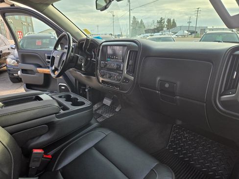 Used 2018 Chevrolet Silverado 1500 LTZ w/ Sport Package image 26