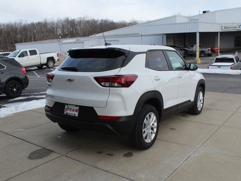 New 2026 Chevrolet TrailBlazer LS image 4