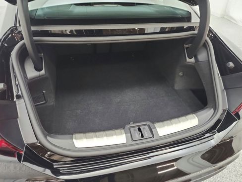 Used 2023 Audi e-tron GT Premium Plus image 20