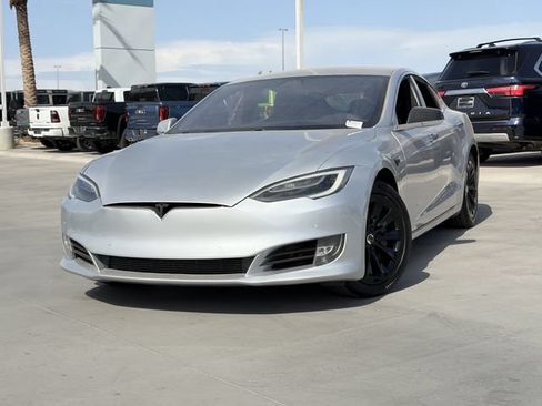 Used 2017 Tesla Model S 75 RWD image 3