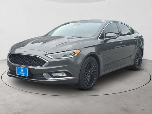 Used 2017 Ford Fusion SE w/ Fusion SE Technology Package AWD/4WD image 1