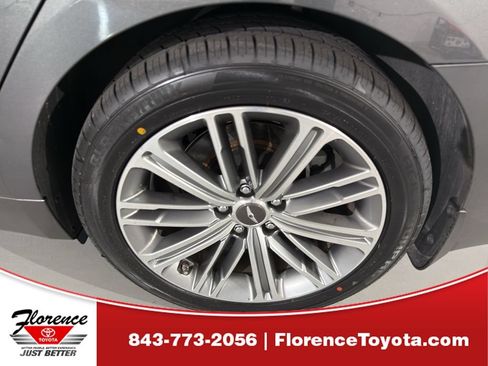 Used 2020 Genesis G80 3.8 RWD image 7