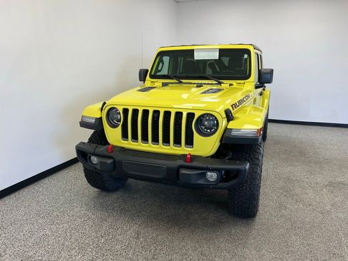 Used 2023 Jeep Wrangler Unlimited Rubicon w/ Dual Top Group image 3