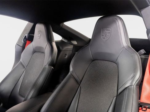 Used 2024 Porsche 911 GT3 image 3