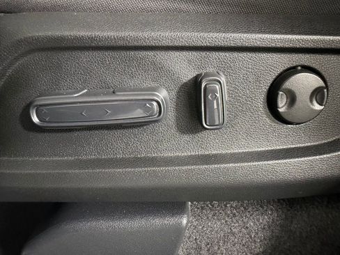 Used 2023 Honda Pilot Sport image 22