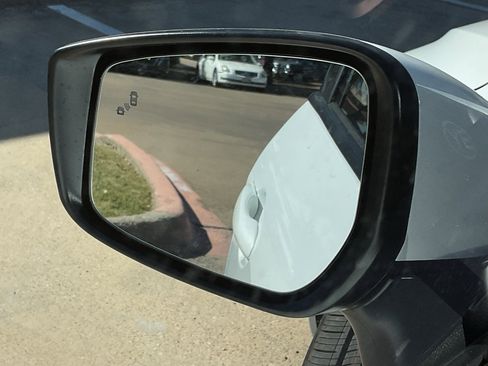 New 2025 Nissan Versa SV w/ Trunk Package image 7