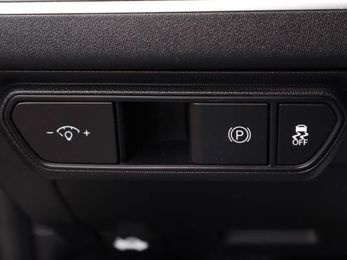Used 2025 Kia K4 FWD image 20