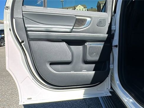 New 2025 Ford Expedition Max Platinum w/ Stealth Performance Package image 20