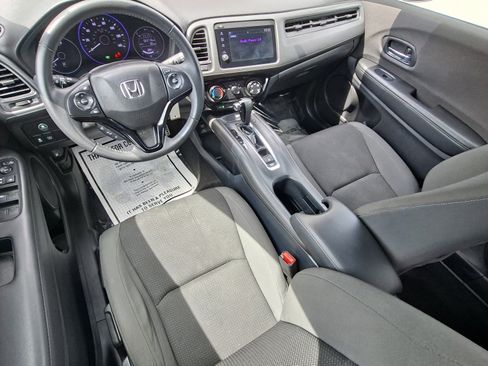 Used 2021 Honda HR-V Sport image 19