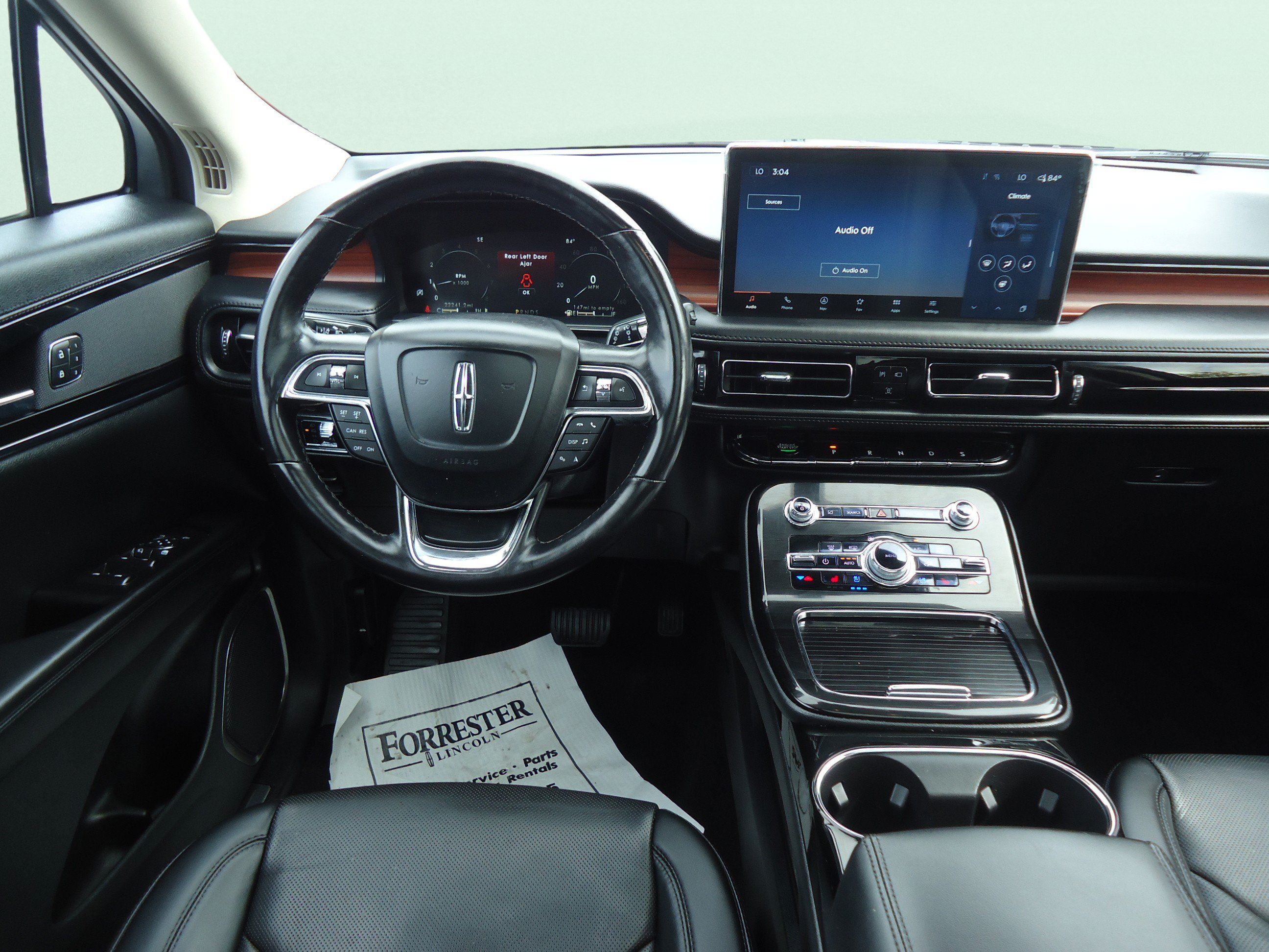 Used 2023 Lincoln Nautilus Reserve AWD/4WD image 11