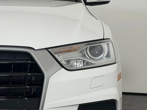 Used 2016 Audi Q3 2.0T Premium Plus w/ Technology Package AWD/4WD image 11