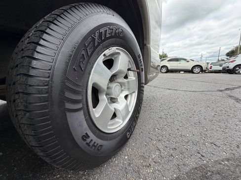 Used 2001 Chevrolet Express 1500 LT RWD image 4