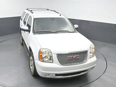 Used 2011 GMC Yukon SLT w/ Regional Value Package RWD image 39
