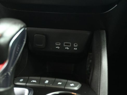 Used 2021 Chevrolet TrailBlazer RS image 19