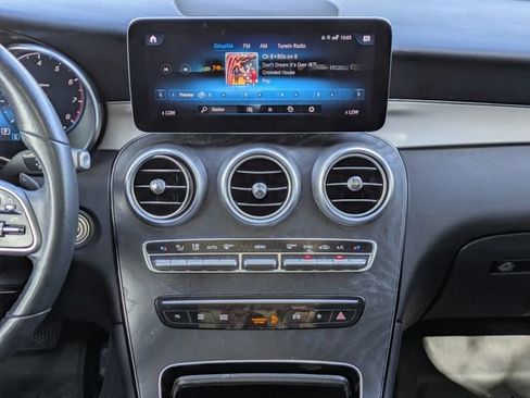 Used 2022 Mercedes-Benz GLC 300 4MATIC image 19