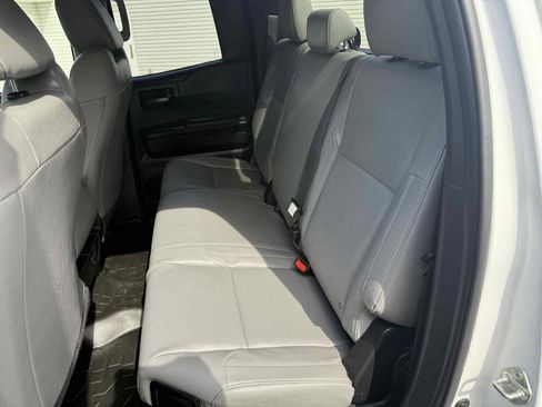 Used 2019 Toyota Tundra SR image 12