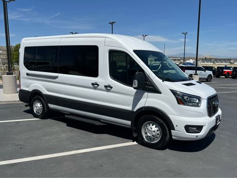 Used 2025 Ford Transit 350 XLT AWD/4WD image 5