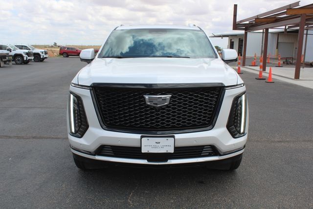 Used 2025 Cadillac Escalade ESV Sport Platinum w/ LPO, Floor Liner Package AWD/4WD image 12
