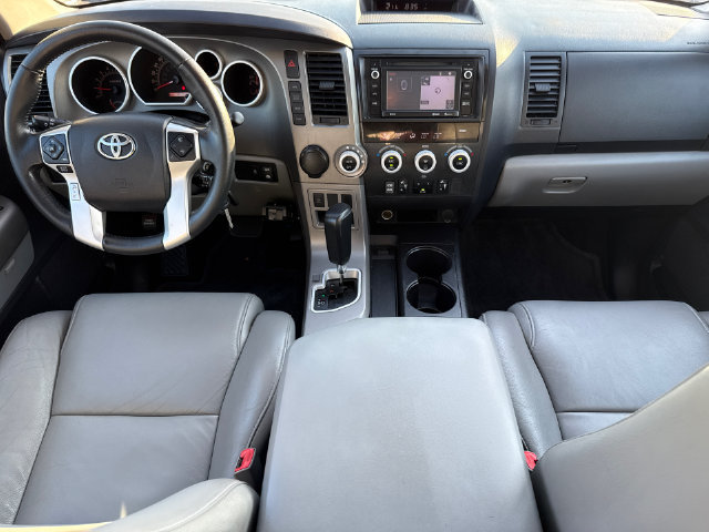 Used 2016 Toyota Sequoia SR5 w/ Premium Package RWD image 12