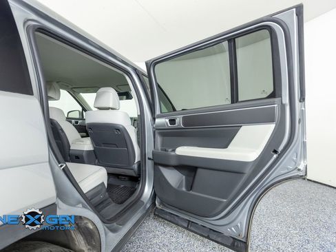 Used 2024 Hyundai Santa Fe SE AWD/4WD image 34