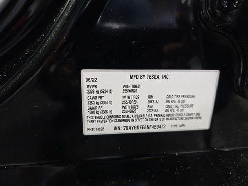 Used 2022 Tesla Model Y Long Range AWD/4WD image 16