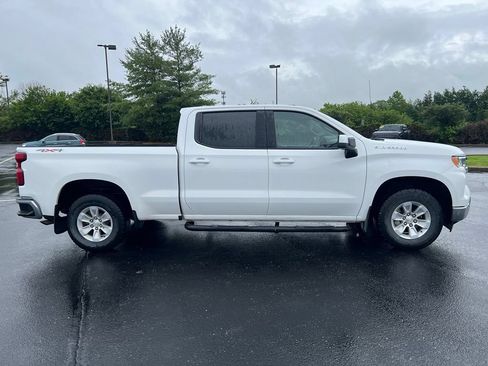 Used 2023 Chevrolet Silverado 1500 LT w/ Work Truck Package AWD/4WD image 5