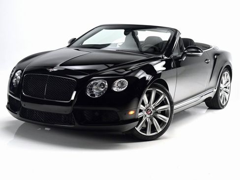 Used 2015 Bentley Continental GT image 1