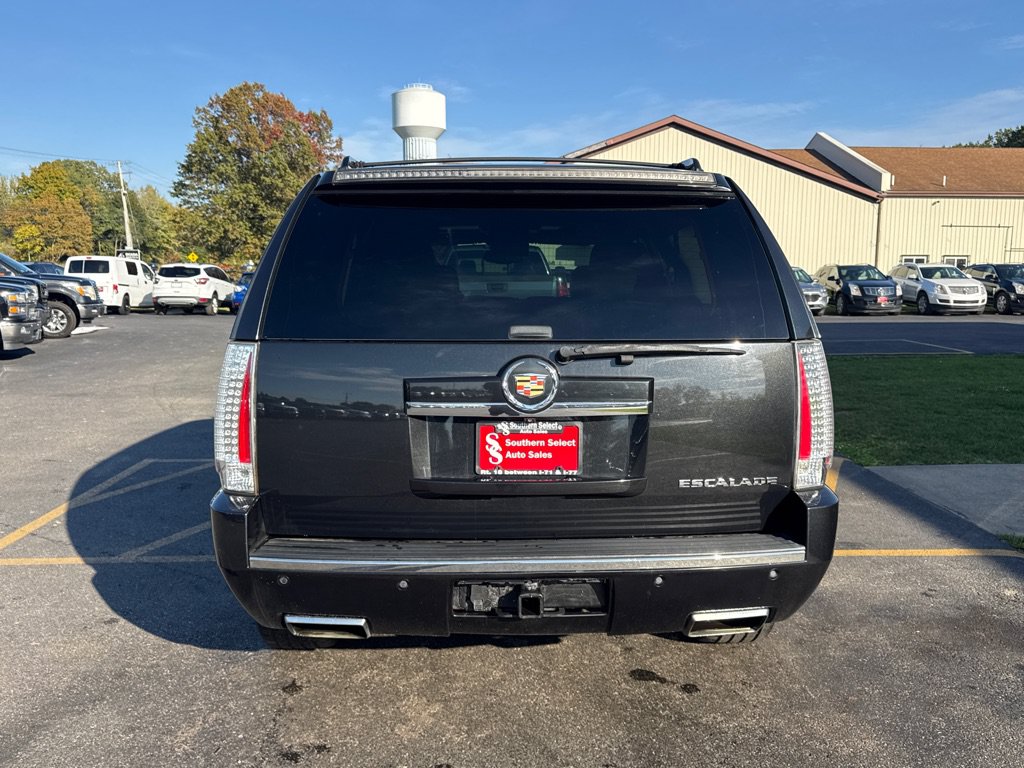 Used 2013 Cadillac Escalade Premium AWD/4WD image 7