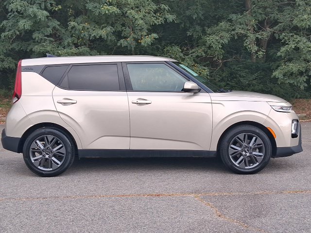 Used 2020 Kia Soul EX FWD image 6