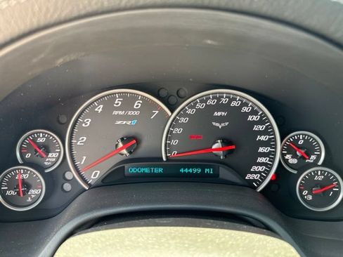 Used 2010 Chevrolet Corvette ZR1 w/ Preferred Equipment Group RWD image 6