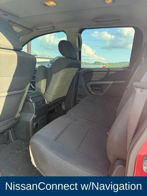 Used 2015 Nissan Titan SV w/ SV Value Truck Package AWD/4WD image 20