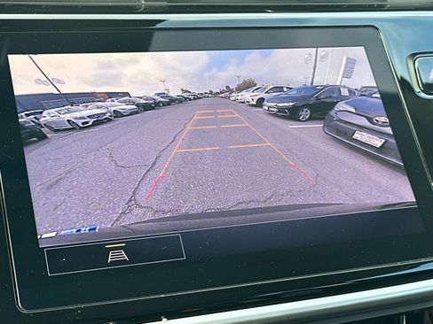 Used 2022 Chevrolet Bolt EUV LT w/ Convenience Package image 19