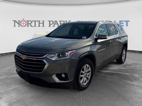 Used 2018 Chevrolet Traverse LT FWD image 7