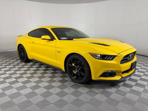 Used 2015 Ford Mustang GT Premium w/ Equipment Group 401A RWD image 1
