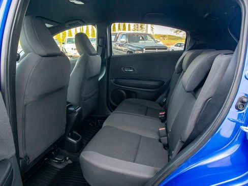 Used 2021 Honda HR-V Sport image 9
