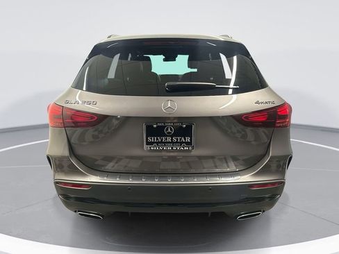 Certified 2025 Mercedes-Benz GLA 250 4MATIC image 3