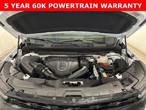 Used 2024 Chevrolet Traverse RS image 45