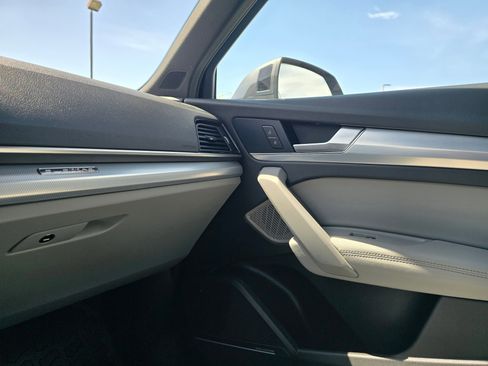 Certified 2024 Audi Q5 2.0T Premium Plus image 26