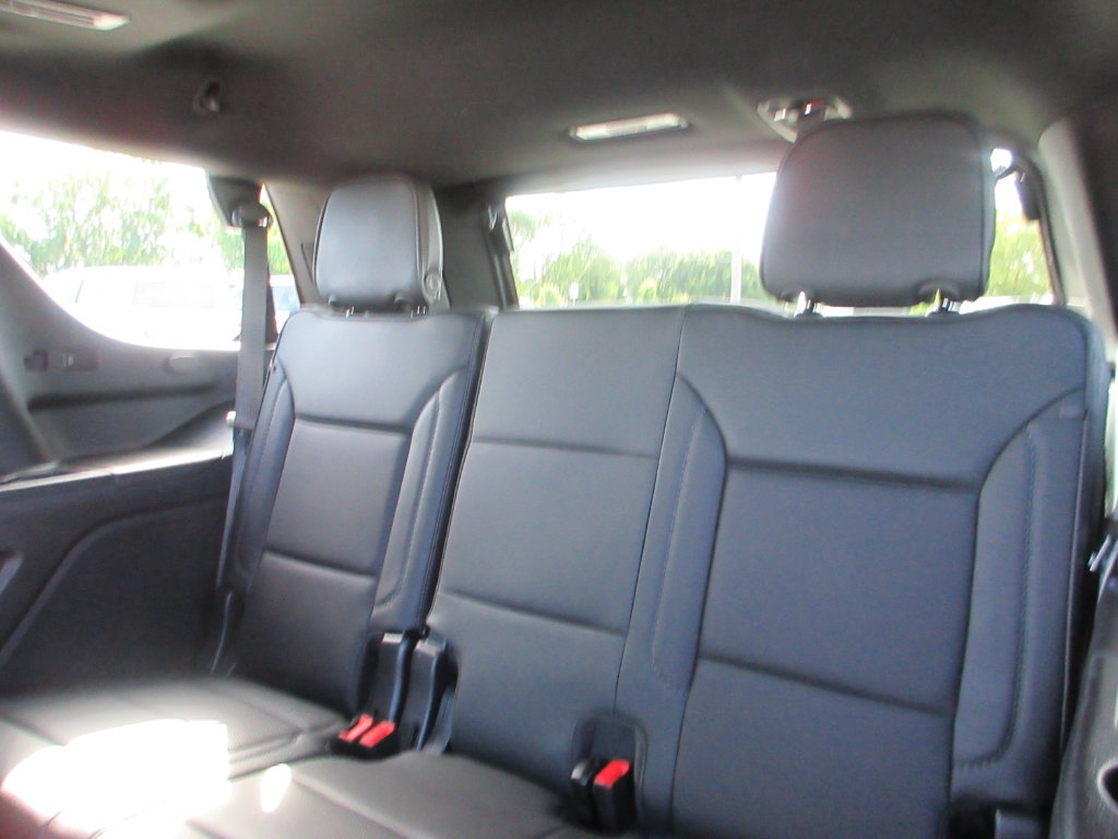 Used 2022 GMC Yukon Denali AWD/4WD image 24