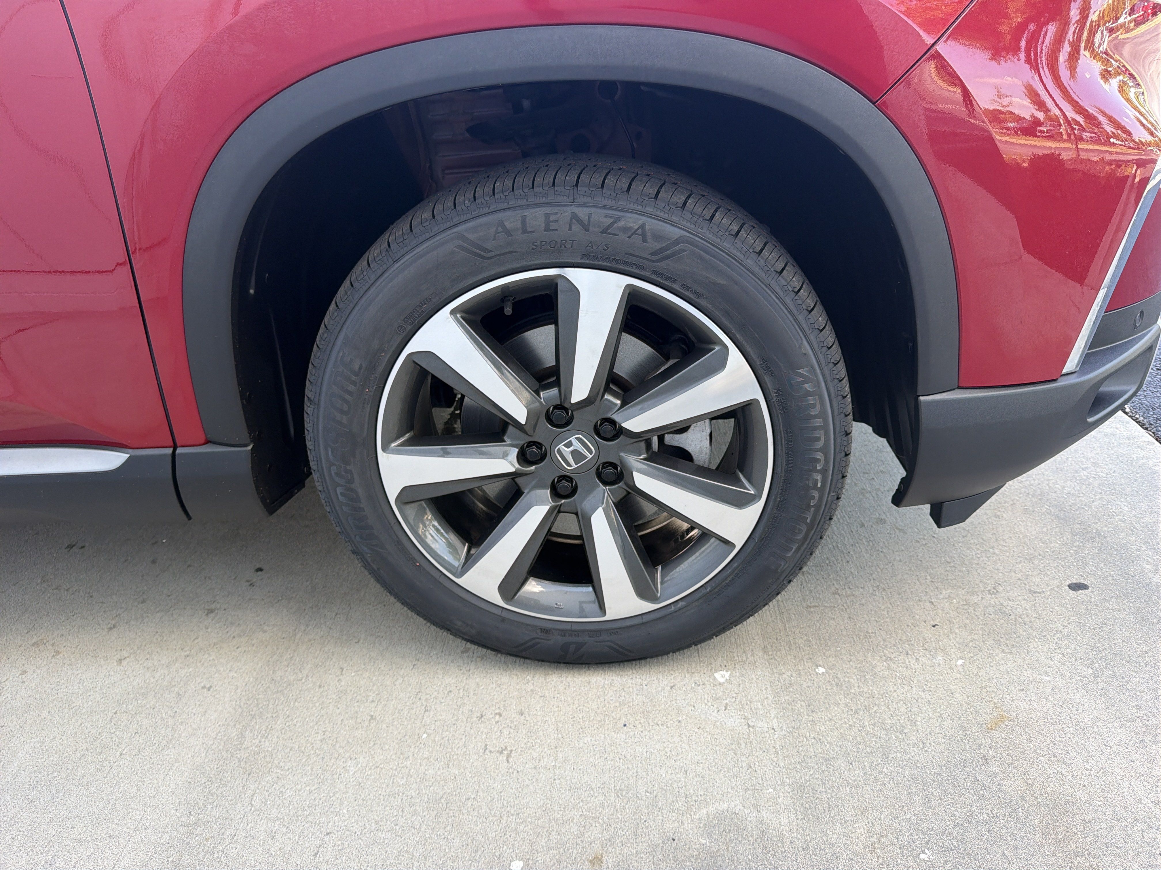 Used 2024 Honda Pilot Elite image 33
